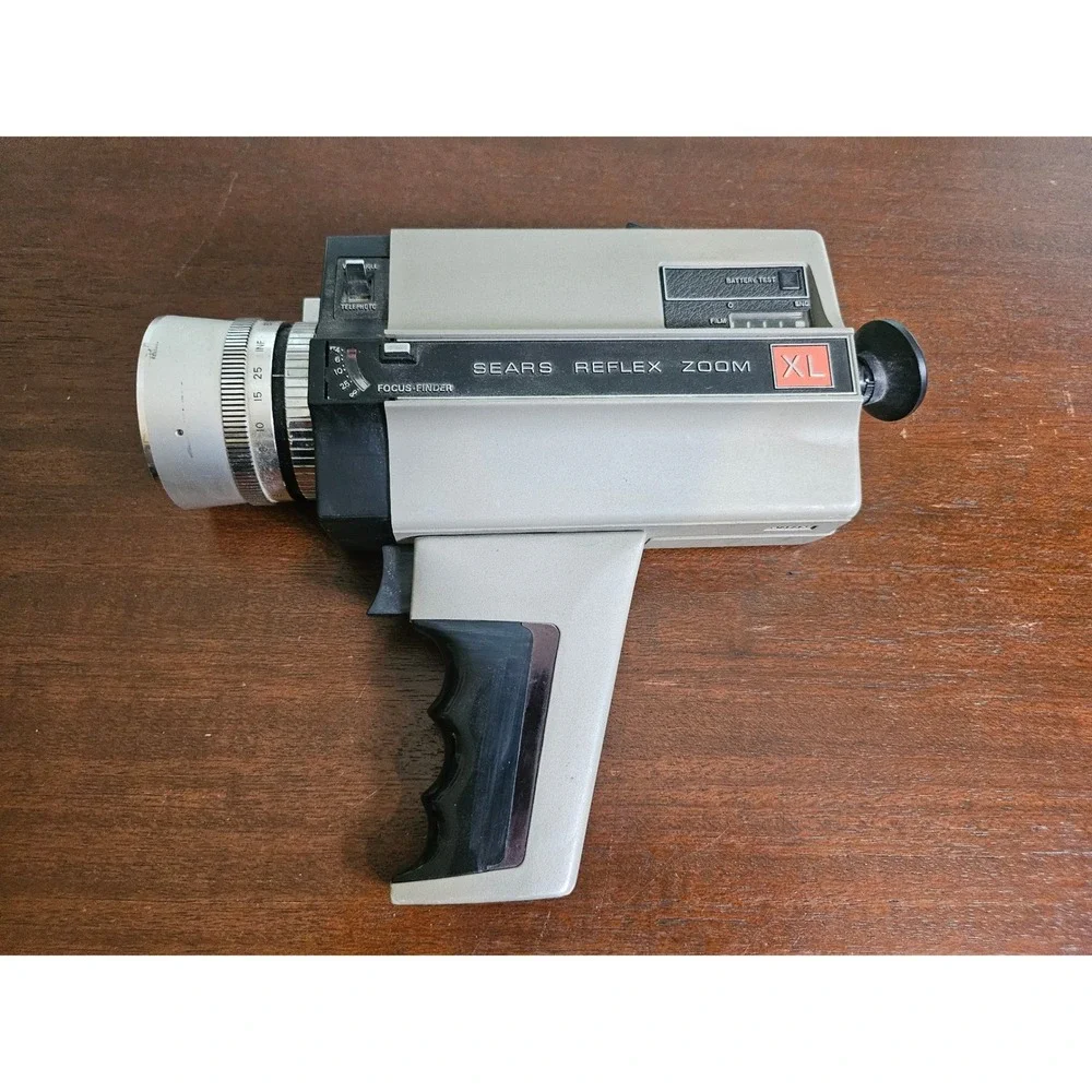Sears Reflex Zoom XL Super 8 Movie Camera Gray Model 584.91901 Vintage